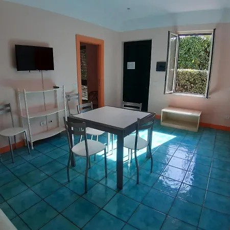 Esperidi אתר נופש