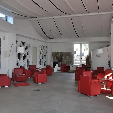 Esperidi אתר נופש 4*