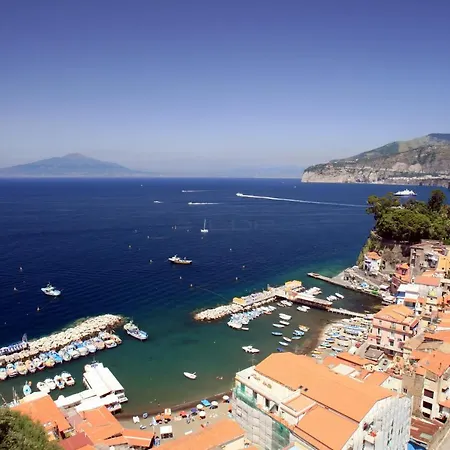 Esperidi אתר נופש סן אנג'לו