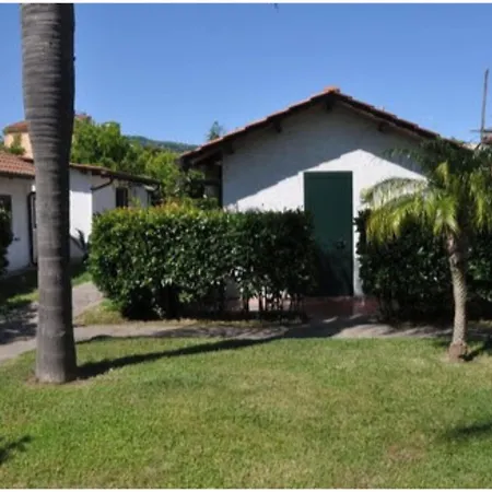 Esperidi Rezort Sant'Agnello